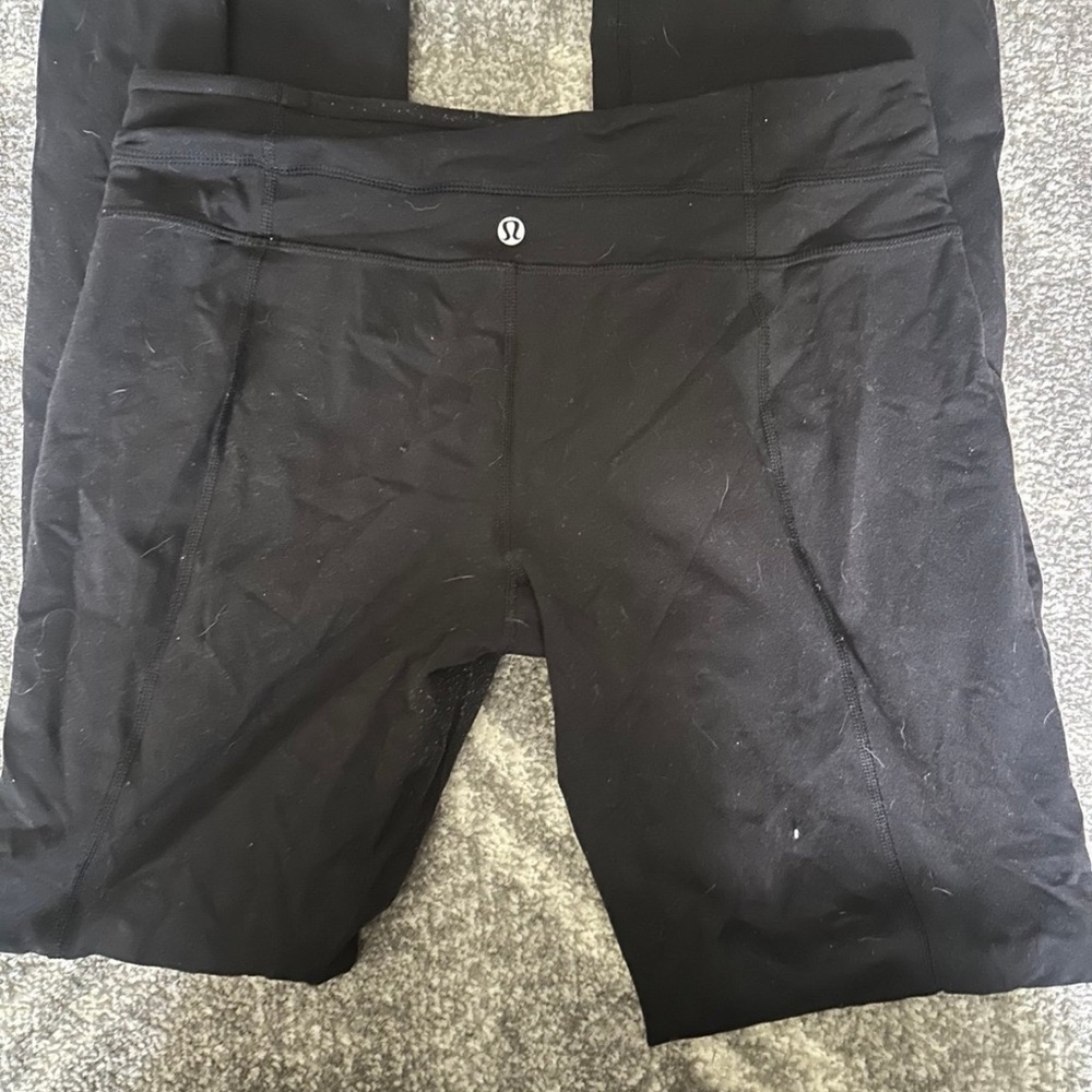Lululemon yoga pants